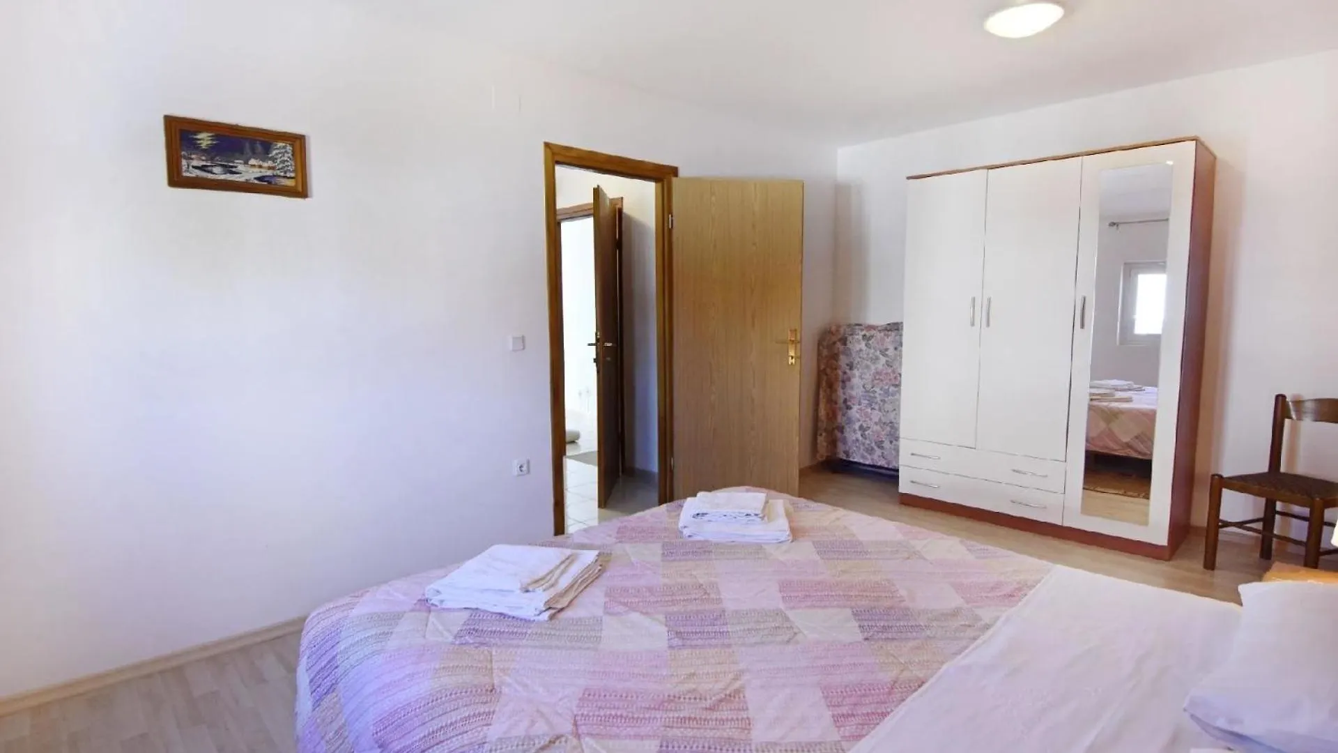 Apartment Mit Zwei Schlafzimmern Und Meerblick In Zambratija 0*, Zambratija (Istria) Croacia