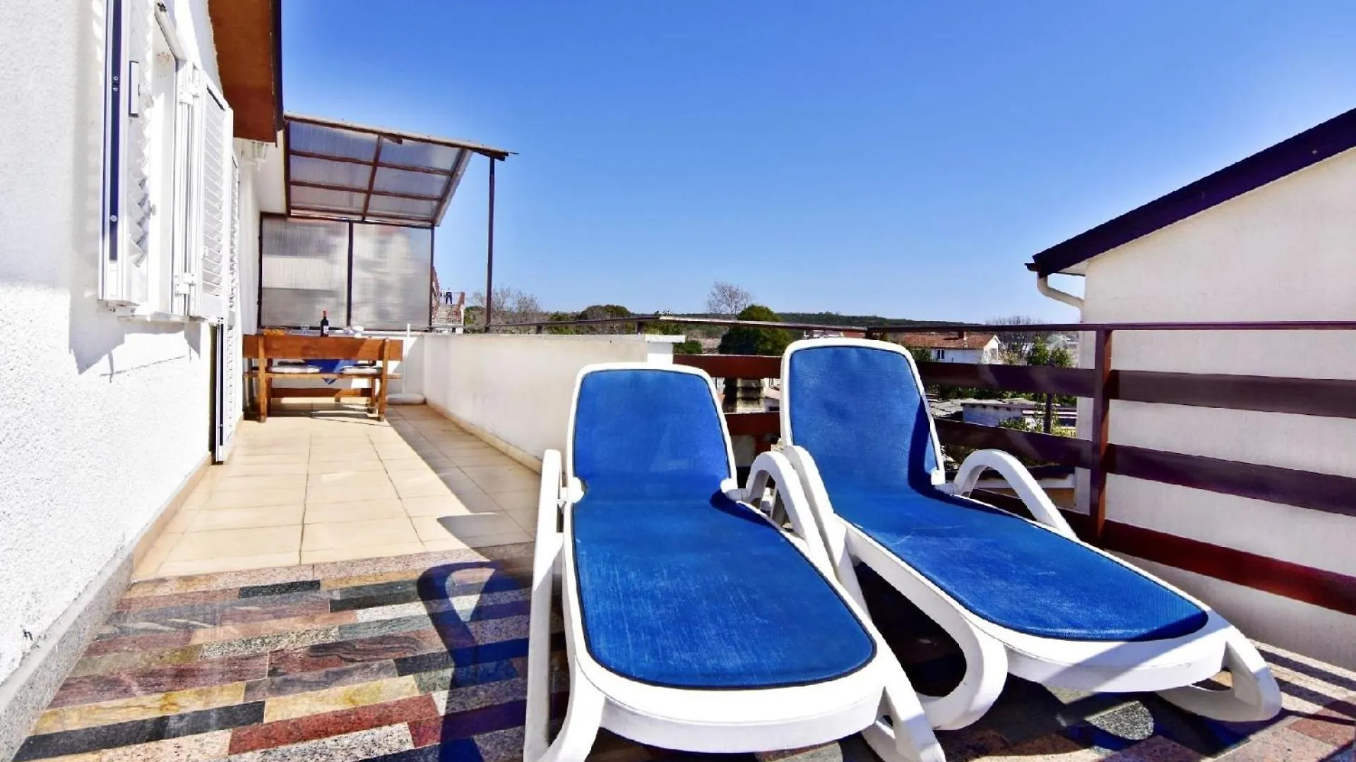 Apartment Mit Zwei Schlafzimmern Und Meerblick In Zambratija Kroatien
